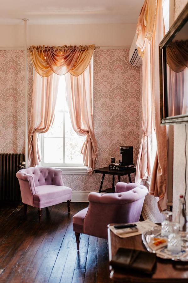 White House Hotel Херманн Экстерьер фото